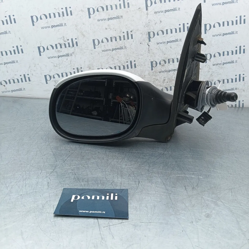 Pomili Cristalli Specchietto retrovisore sinistro 2 Pin Peugeot 206+ 0309132 usato