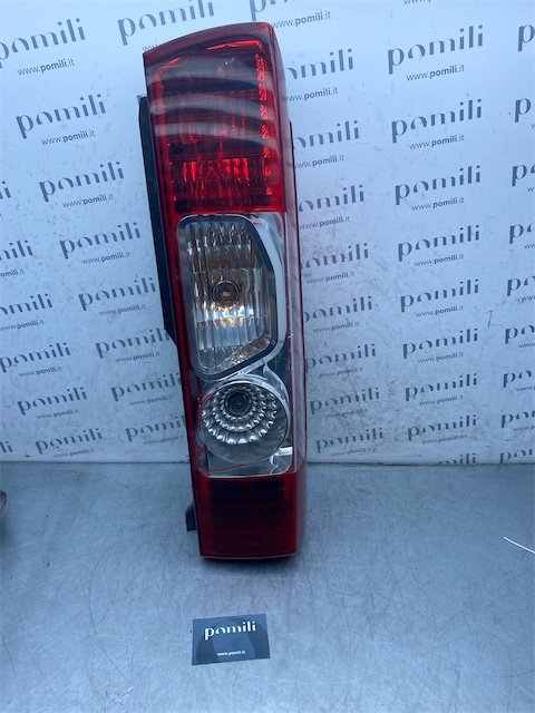 Pomili Fanaleria Peugeot Boxer Furgone fanale posteriore destro
