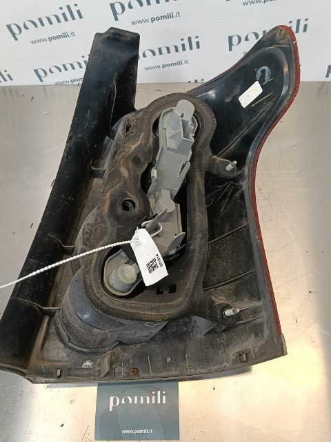 Pomili Fanaleria Fanale post. SX TOYOTA AVENSIS (04/03>04/09<) fanale sinistro