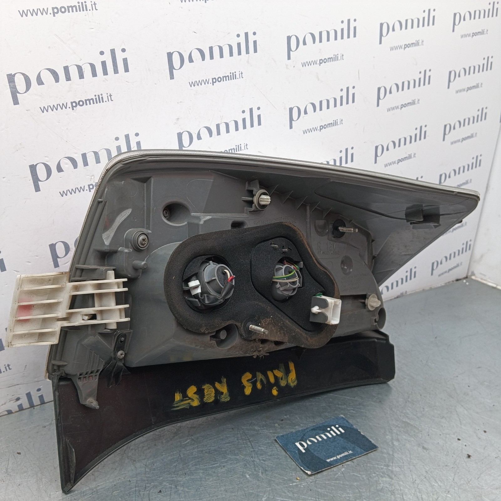 Pomili Fanaleria Toyota Prius (2009-2015) 81551-47170 fanale posteriore destro usato