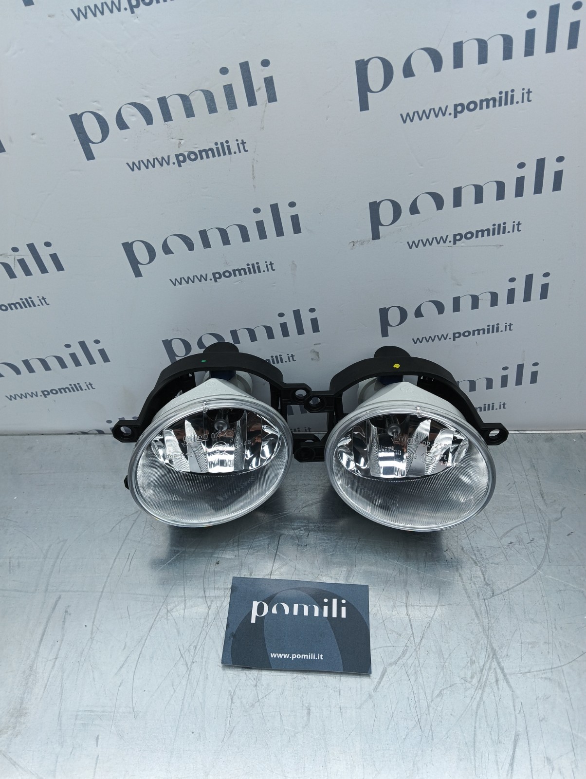 Pomili Fanaleria Kit fendinebbia completo Toyota Yaris 2014-18 PW593-0D002 nuovo