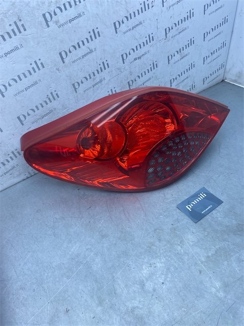 Pomili Fanaleria Peugeot 207 fanale posteriore sinistro