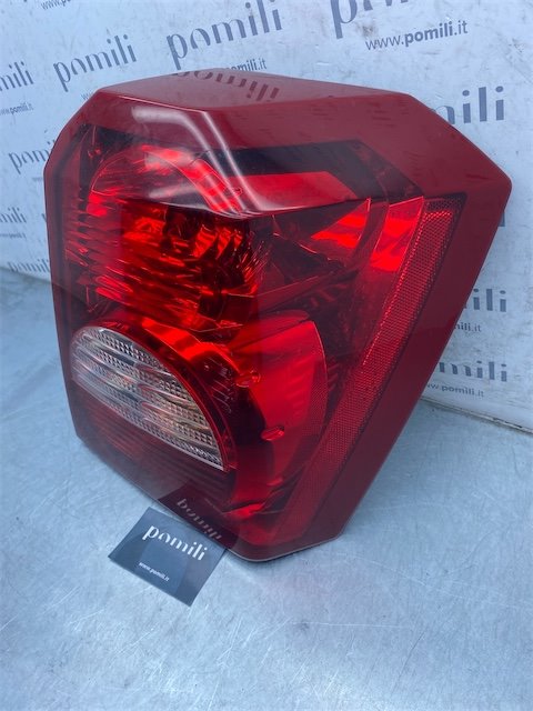Pomili Fanaleria Dodge Caliber fanale posteriore destro