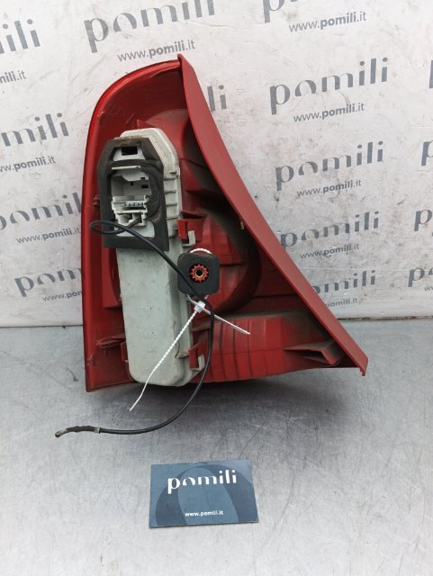 Pomili Fanaleria Renault Clio 2a Serie fanale posteriore destro