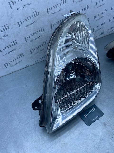 Pomili Fanaleria Suzuki Swift (04/05>02/11) proiettore anteriore sinistro