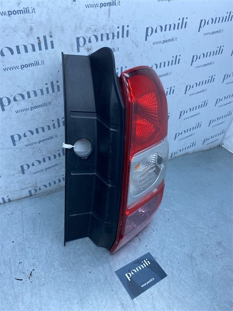 Pomili Fanaleria Fanale posteriore destro Dacia Duster 10/13–12/18