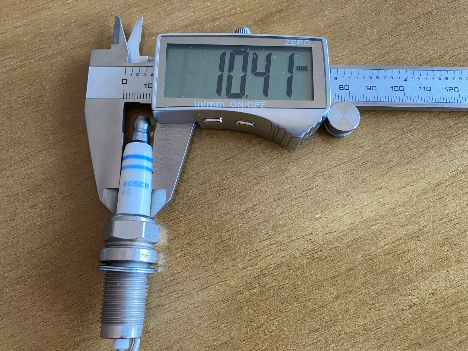 Bosch Candele di accensione FR7HC candela nichel singola