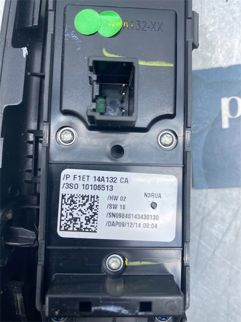 Pomili Rivestimenti interni e parti interne blocco comandi alzacristalli Ford Focus CEW