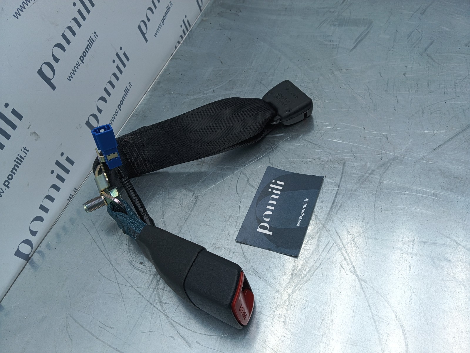 Pomili Dispositivi di sicurezza Cintura sicurezza posteriore Toyota Yaris III Hybrid 73470-0D160-C1 nuova
