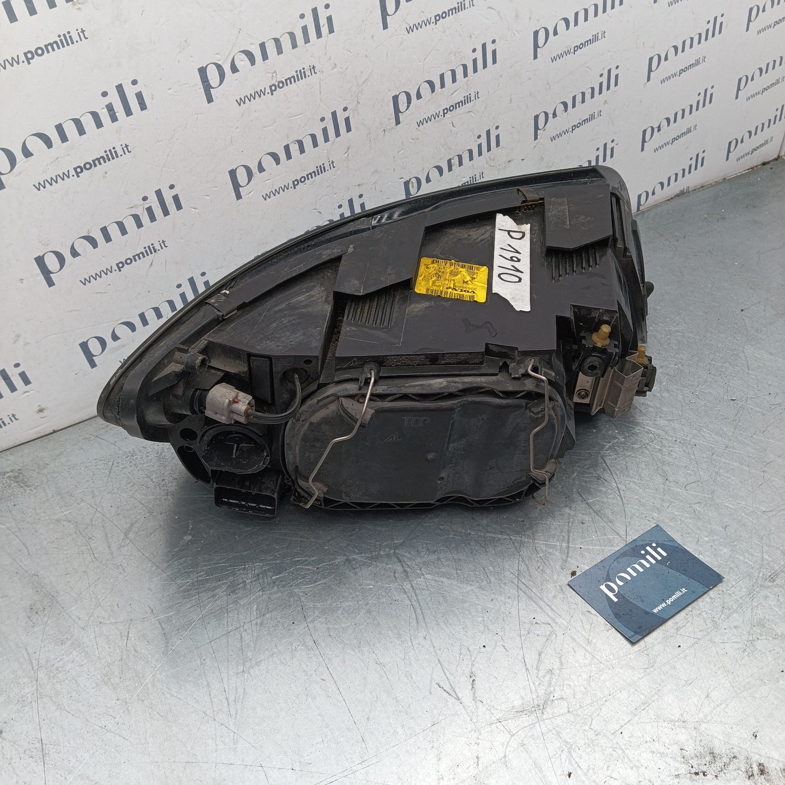 Pomili Fanaleria Faro anteriore Volvo V50 30698885 sinistro usato