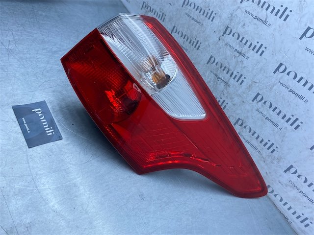 Pomili Fanaleria Fanale posteriore esterno destro Ford Focus CB8