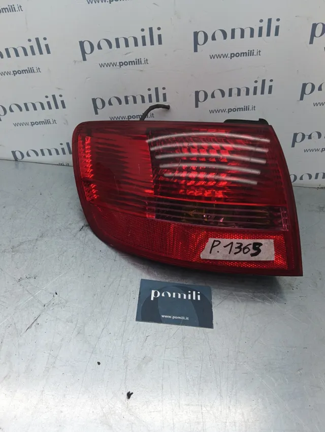 Pomili Fanaleria Fanale posteriore sinistro Audi A6 89034302 usato