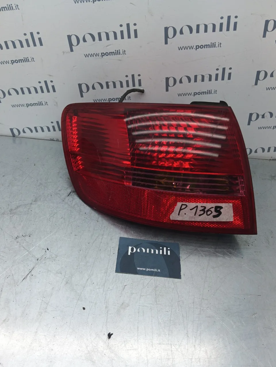 Pomili Fanaleria Fanale posteriore sinistro Audi A6 89034302 usato