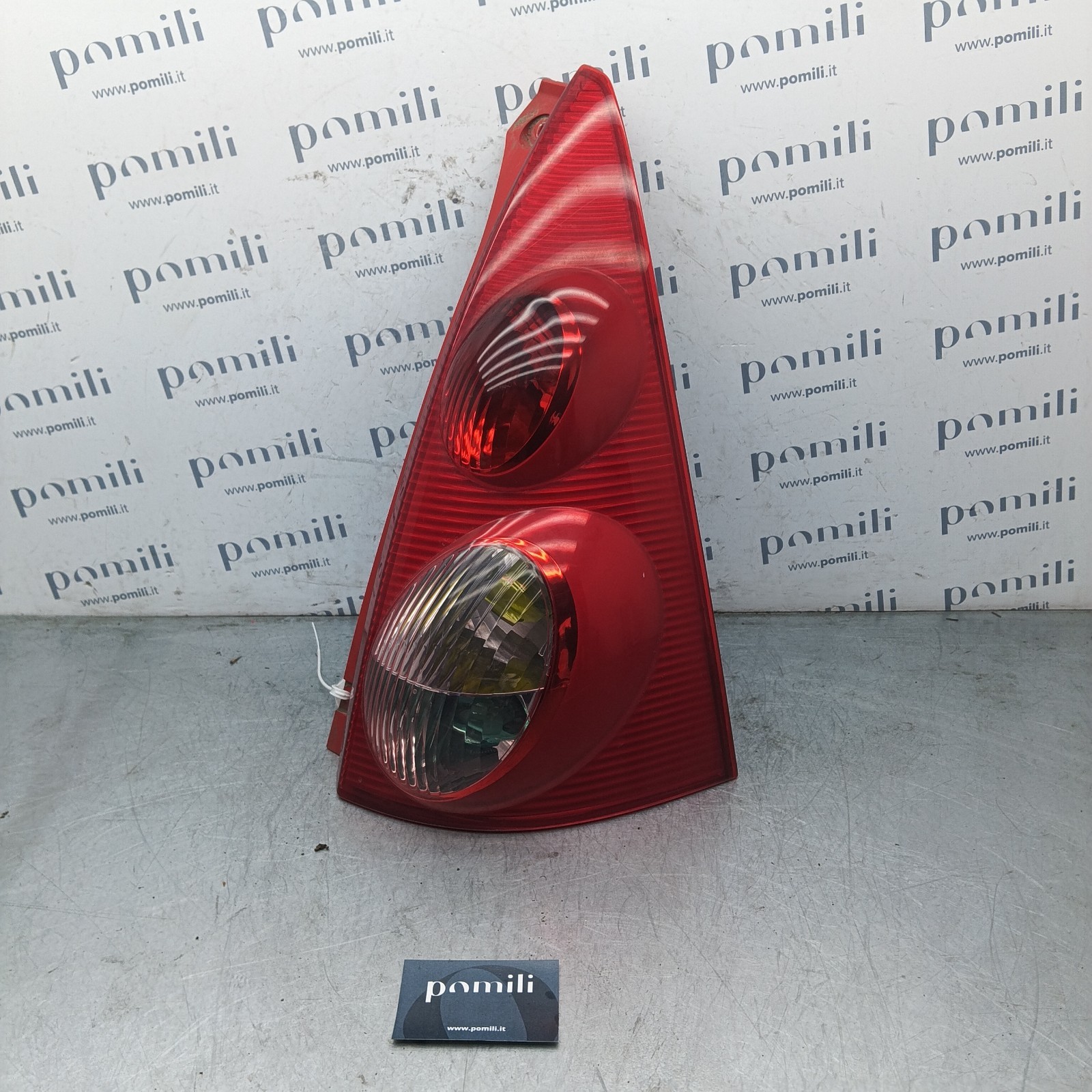 Pomili Fanaleria Citroen C1/Peugeot 107 81550-0H040 fanale posteriore destro usato
