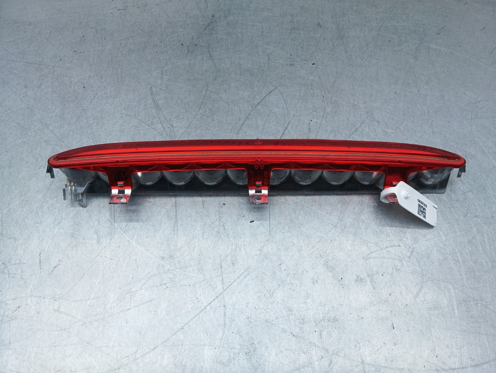 Pomili Fanaleria terzo stop Volkswagen Eos 1Q0945097A usato