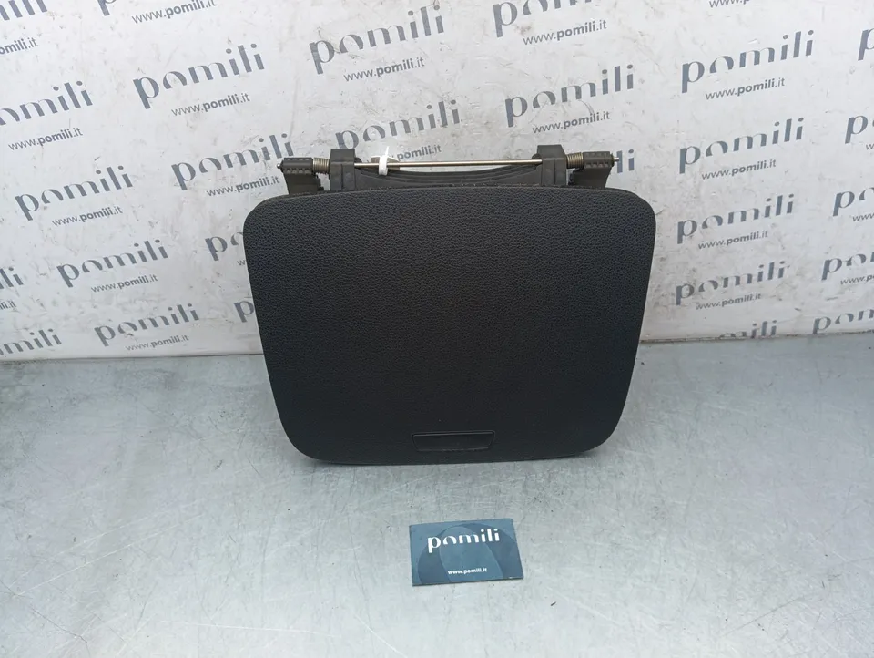 Pomili Rivestimenti interni e parti interne Volkswagen Sharan vano portaoggetti 7N0857922 usato