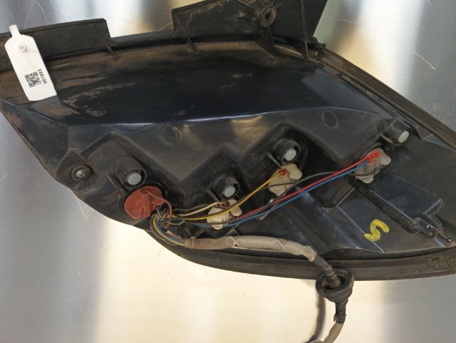 Pomili Fanaleria Opel Antara L07 fanale posteriore S001