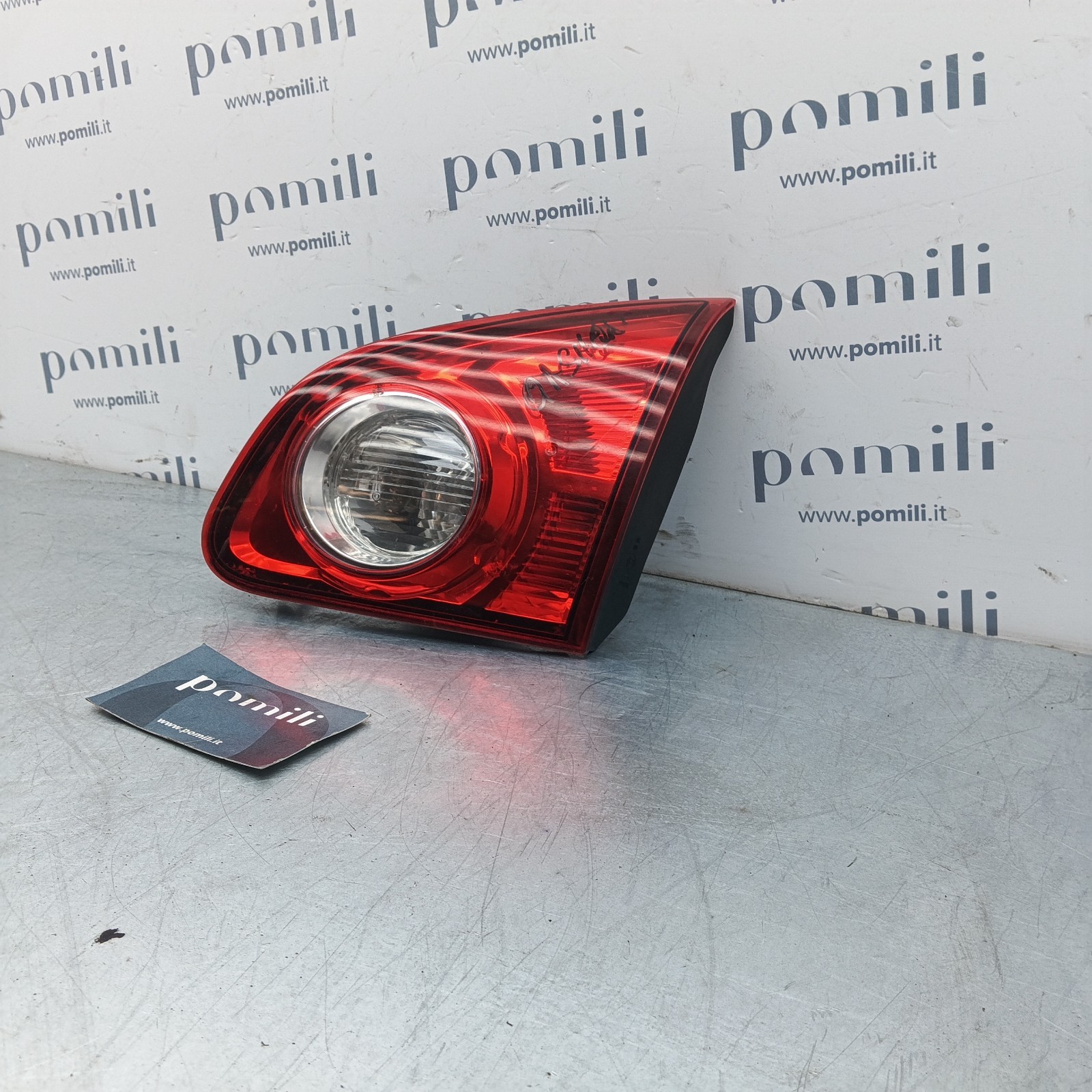 Pomili Fanaleria Fanale posteriore portellone Nissan Qashqai sinistro 89071064 usato