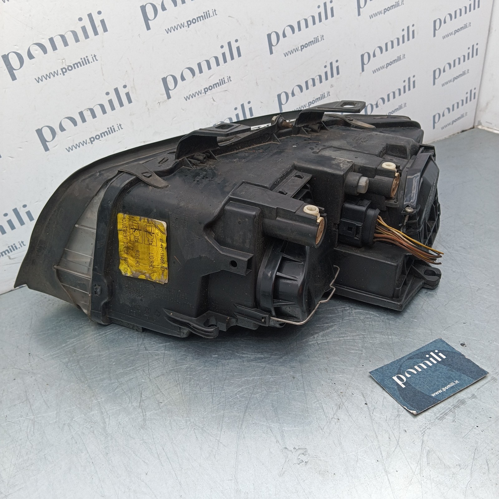 Pomili Fanaleria Faro anteriore destro Audi A4 B6 40-441-1146R usato