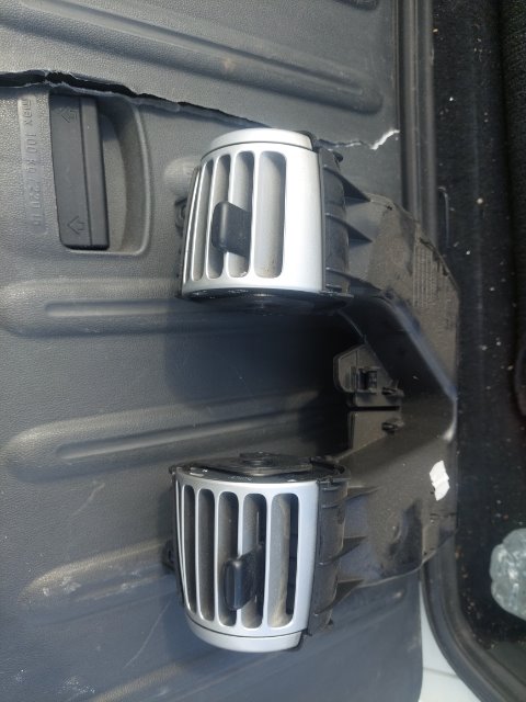 Pomili Climatizzazione Bocchetta aria centrale cruscotto Smart Fortwo A/C451