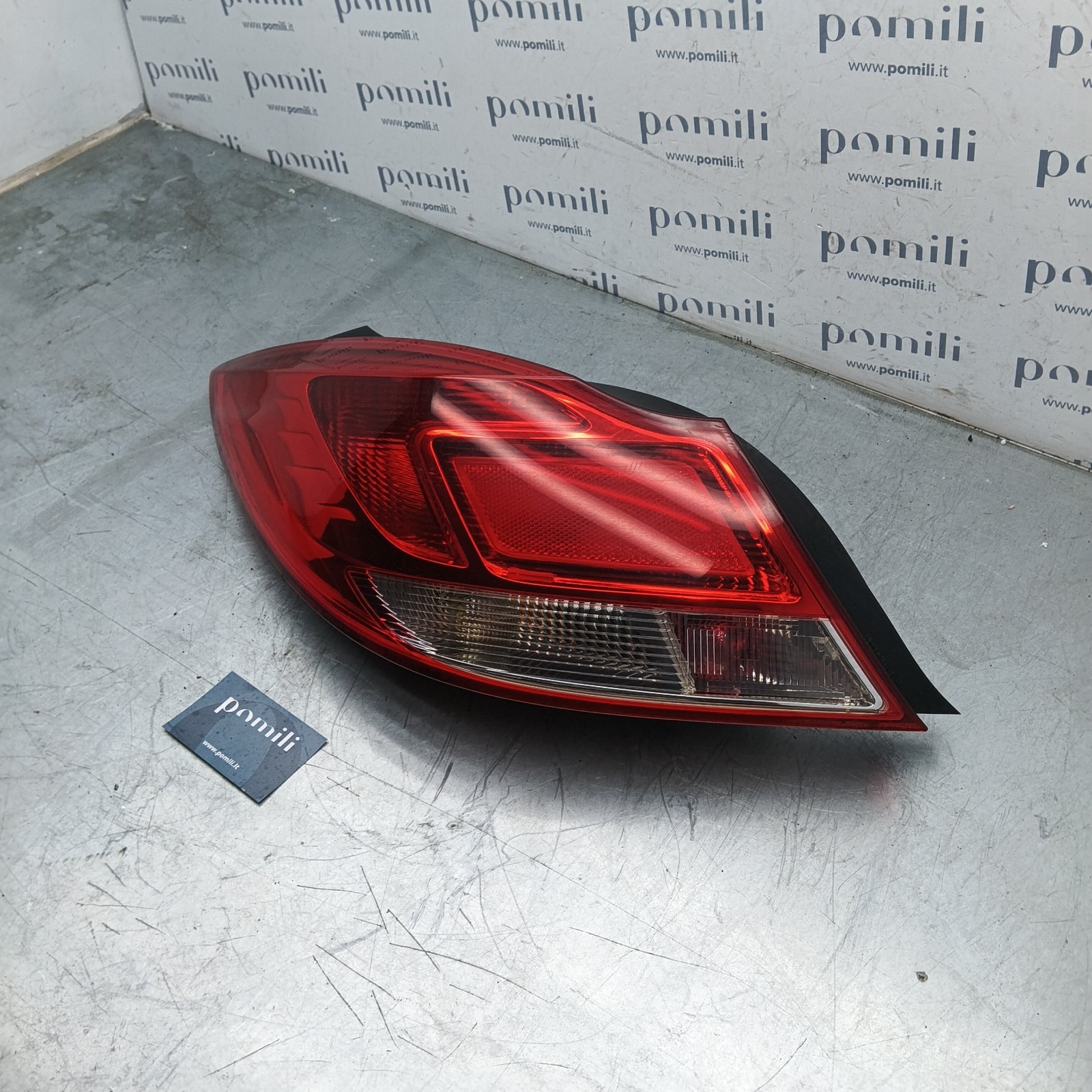 Pomili Fanaleria Opel Insignia A fanale posteriore sinistro usato