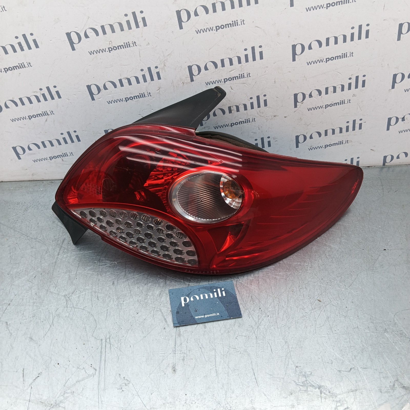 Pomili Fanaleria fanale posteriore destro Peugeot 206 11-8057B usato