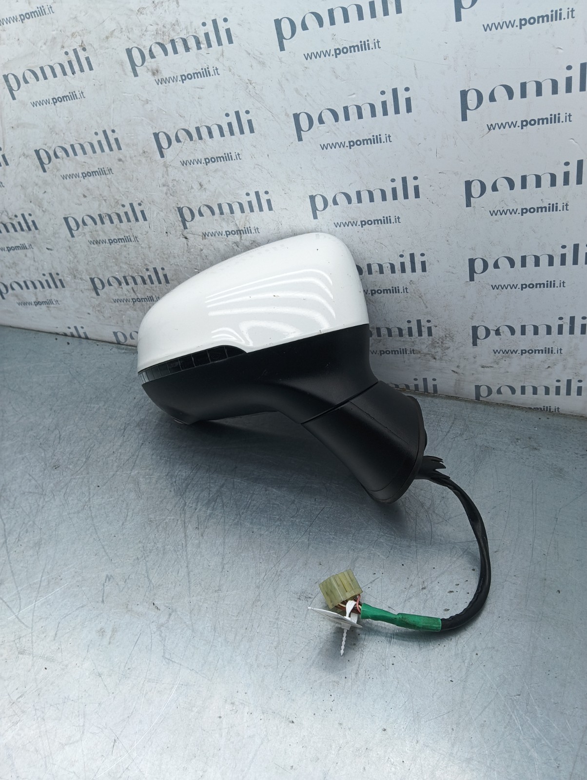Pomili Cristalli DR 4 specchietto destro 12 pin 045138 usato