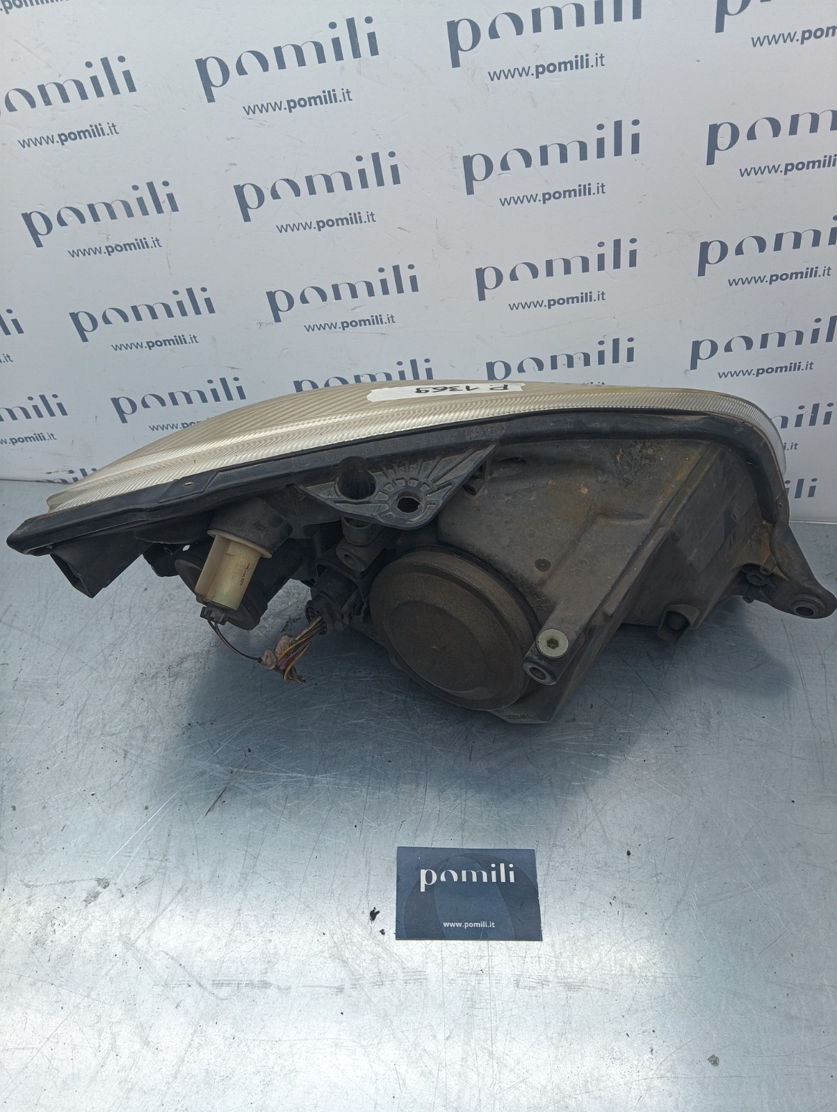 Pomili Fanaleria Faro anteriore sinistro Skoda Roomster 2006-2015 usato