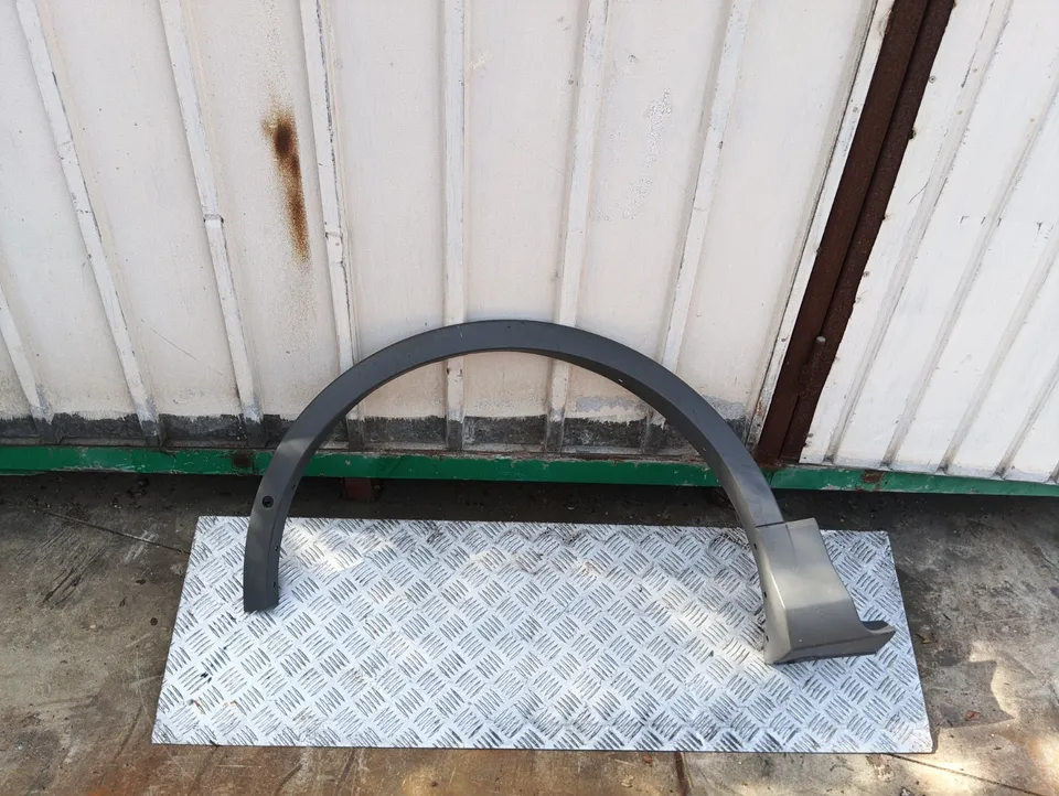 Pomili Lamierati esterni Ford Kuga Mk3 modanatura passaruota posteriore CV4J-516D239