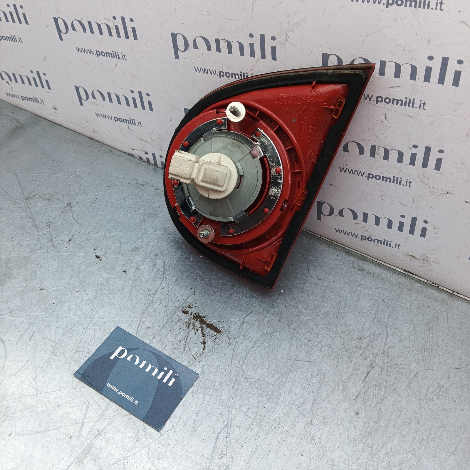 Pomili Fanaleria Volkswagen Golf V (2003-08) 89031705 fanale portellone sinistro usato