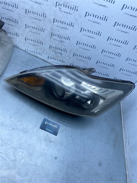 Pomili Fanaleria Proiettore SX FORD FOCUS (CB4) (01/08>12/11<) faro anteriore sinistro