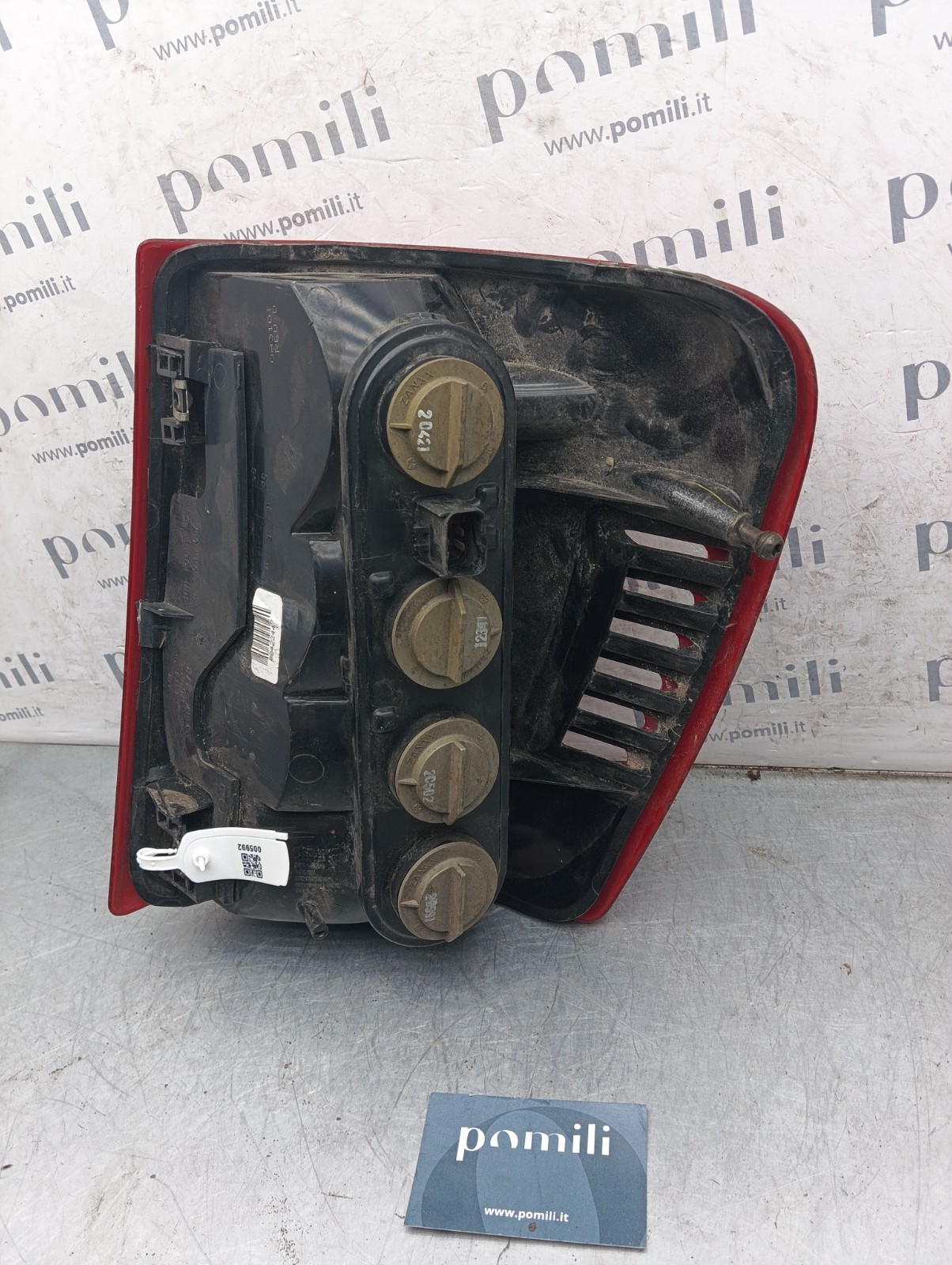 Pomili Fanaleria Jeep Grand Cherokee fanale posteriore sinistro usato