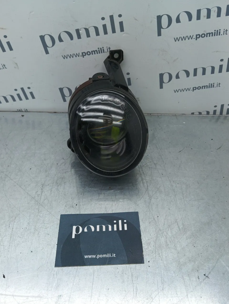 Pomili Fanaleria Volkswagen Golf V fendinebbia anteriore destro usato