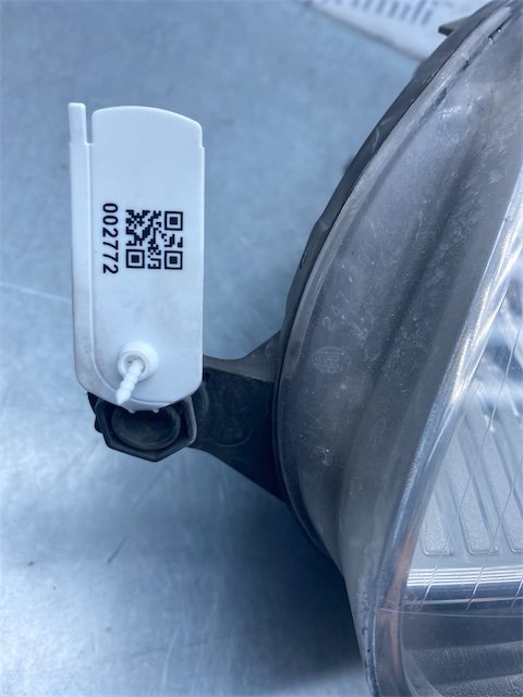 Pomili Fanaleria Proiettore Volkswagen Jetta 1K sinistro
