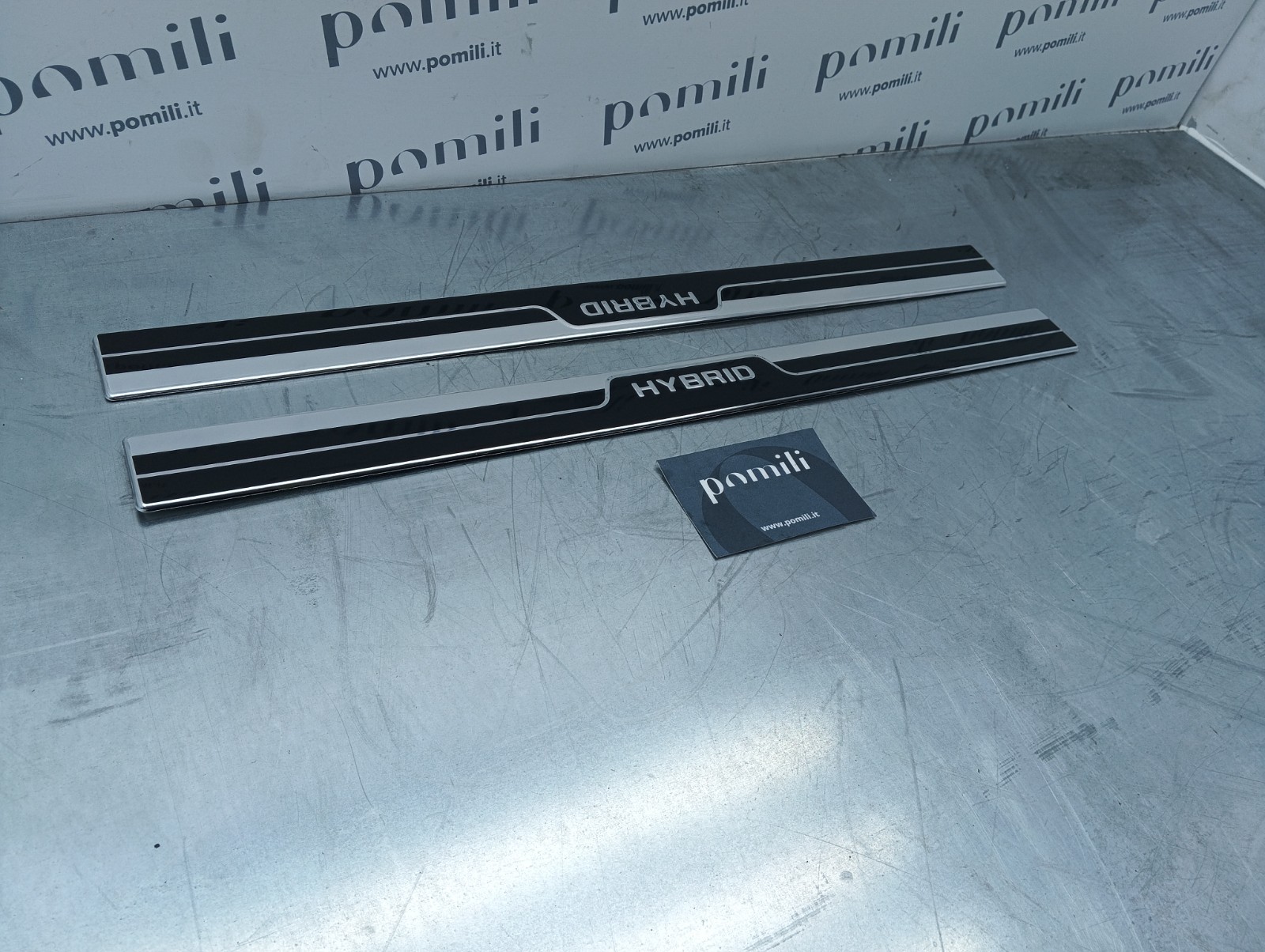 Pomili Lamierati esterni Set 2 battitacchi Toyota Yaris Hybrid PW382-0D000