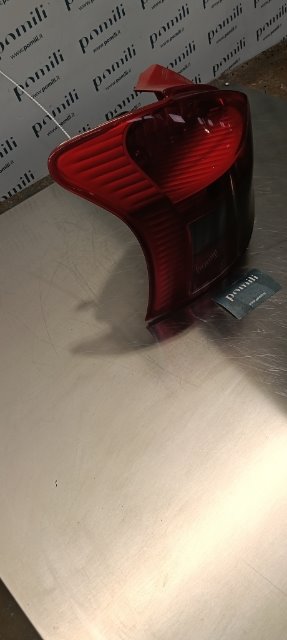 Pomili Fanaleria Yaris fanale posteriore sinistro