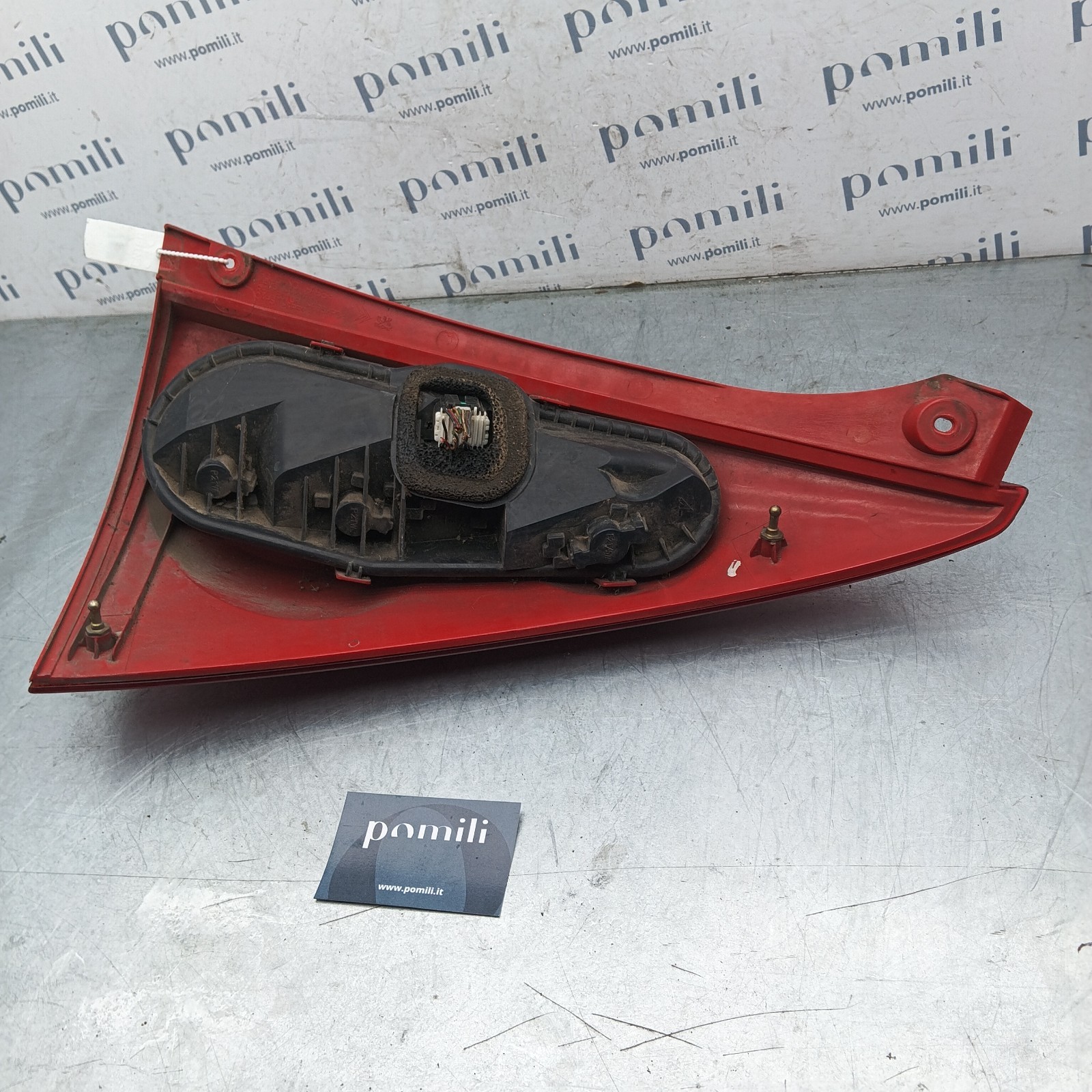 Pomili Fanaleria Citroen C1 Peugeot 107 fanale posteriore sinistro usato