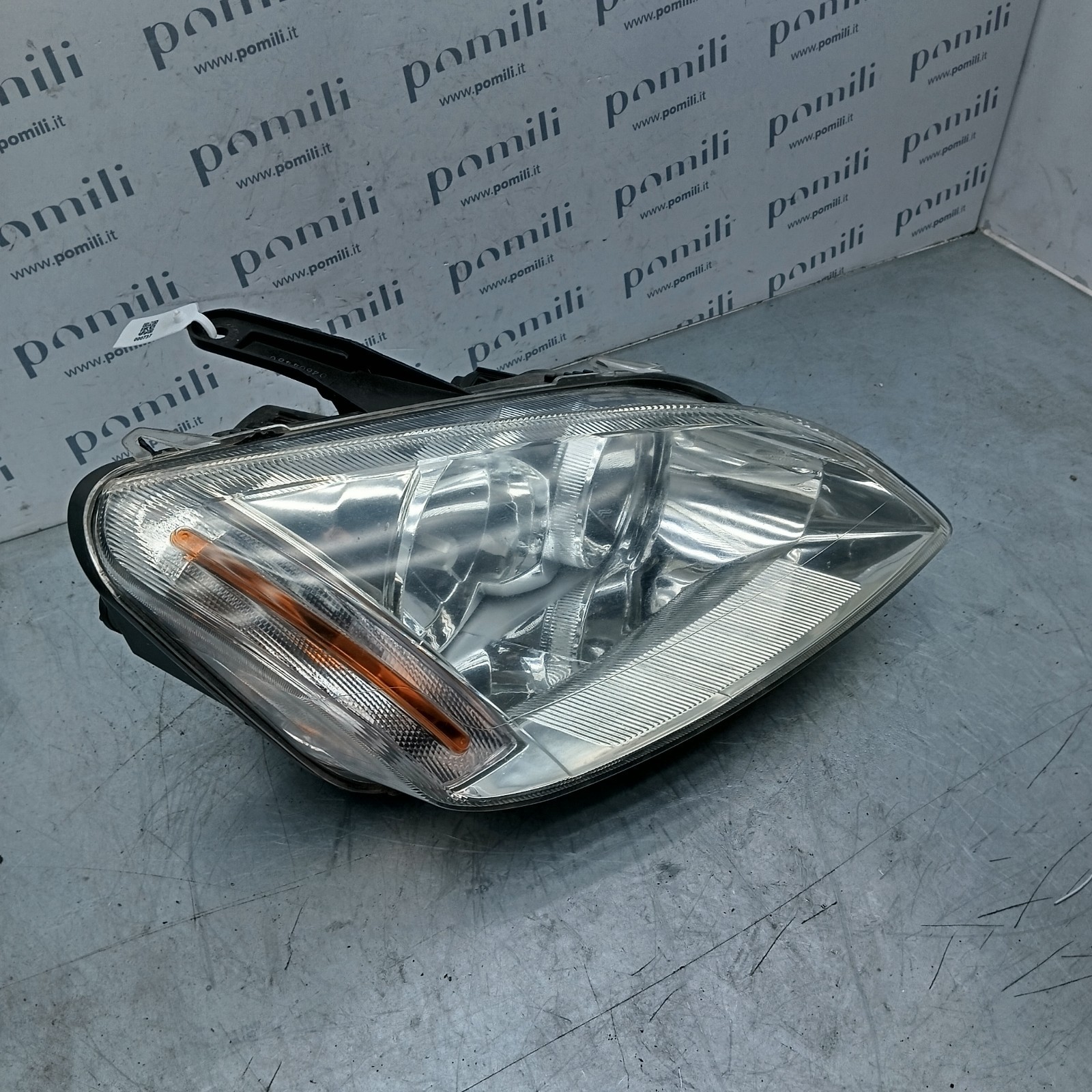 Pomili Fanaleria Faro anteriore destro Ford C-Max I 08-431-1158R usato