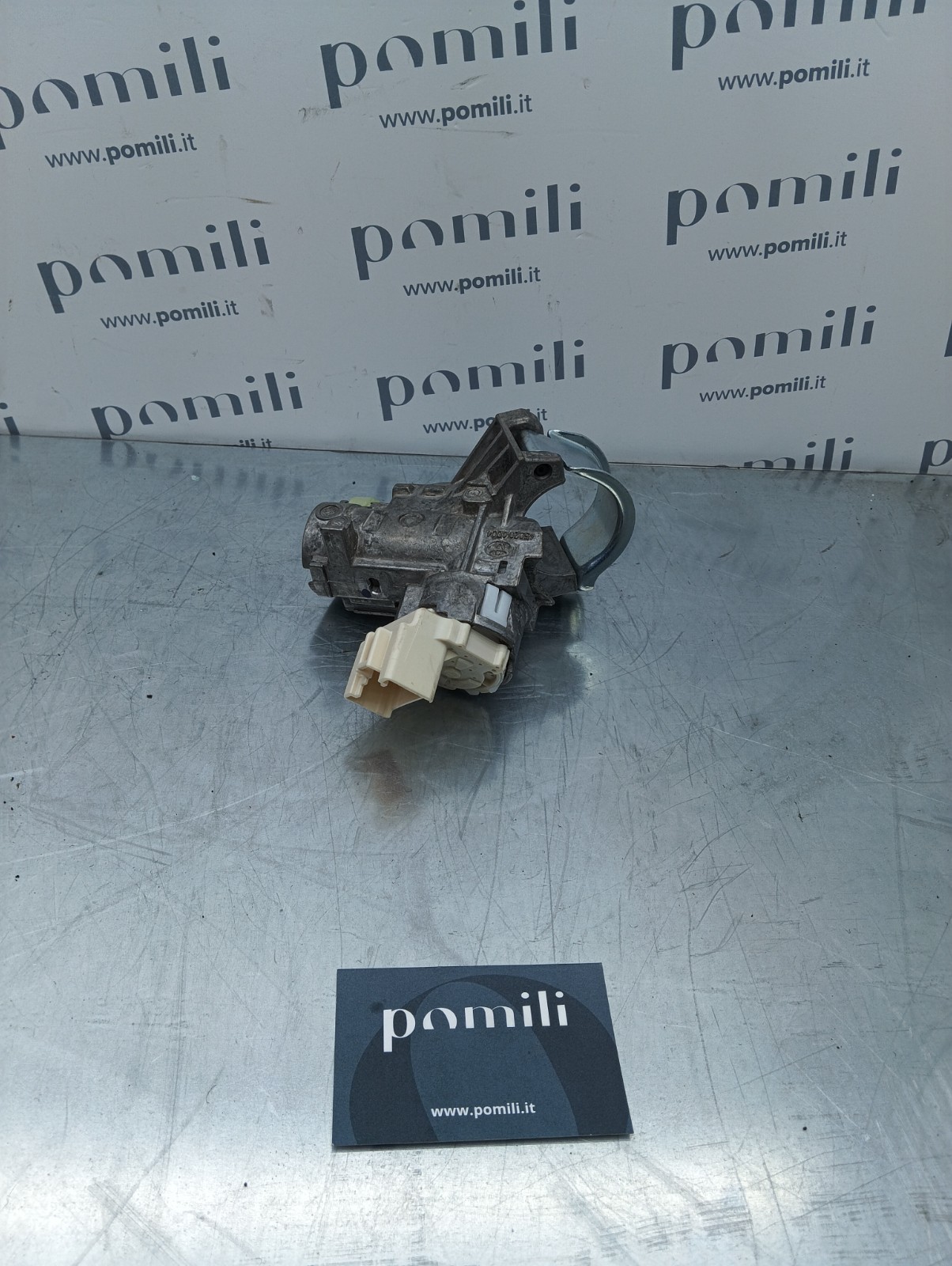 Pomili Sterzo e ammortizzatori attuatore bloccasterzo Toyota Yaris 45020-0D081 nuovo