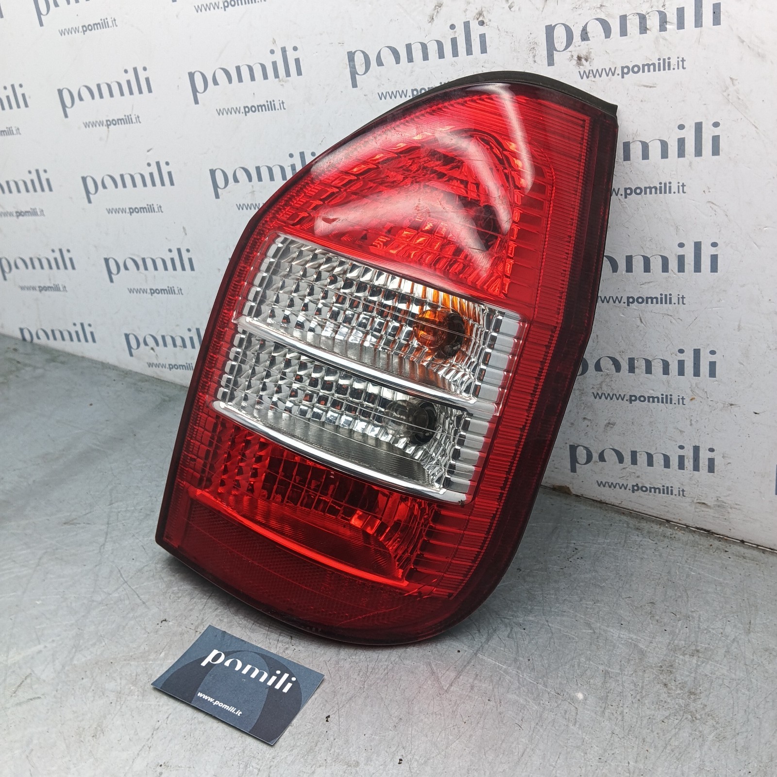 Pomili Fanaleria Opel Zafira fanale posteriore destro 62280 usato