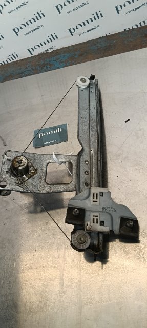 Pomili Rivestimenti interni e parti interne Alzacristallo porta posteriore sinistro Dacia Duster (03/10-12/13)