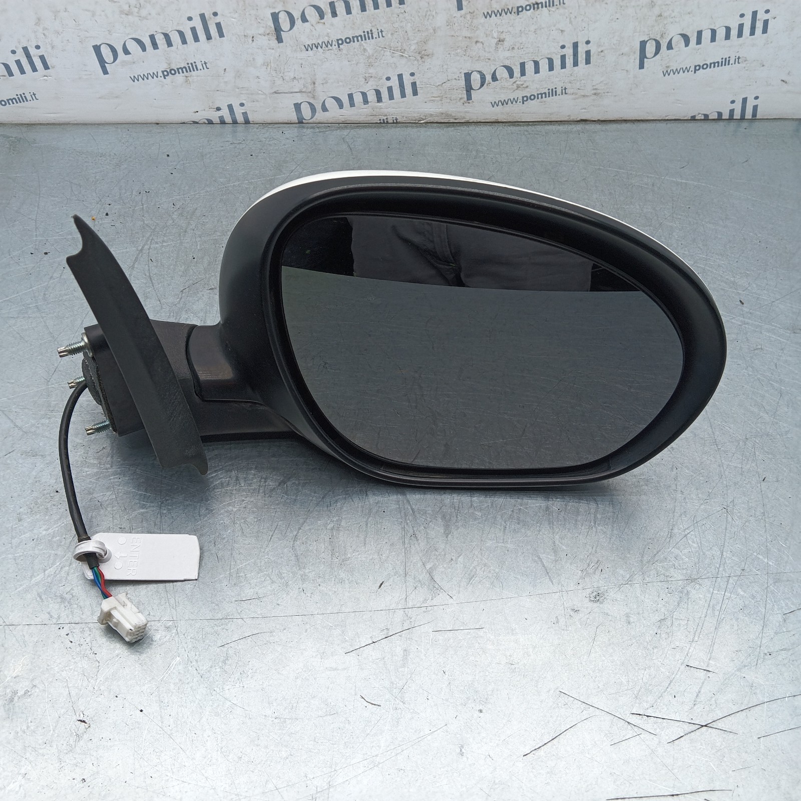 Pomili Cristalli Specchietto retrovisore Nissan Juke Z33201 destro usato