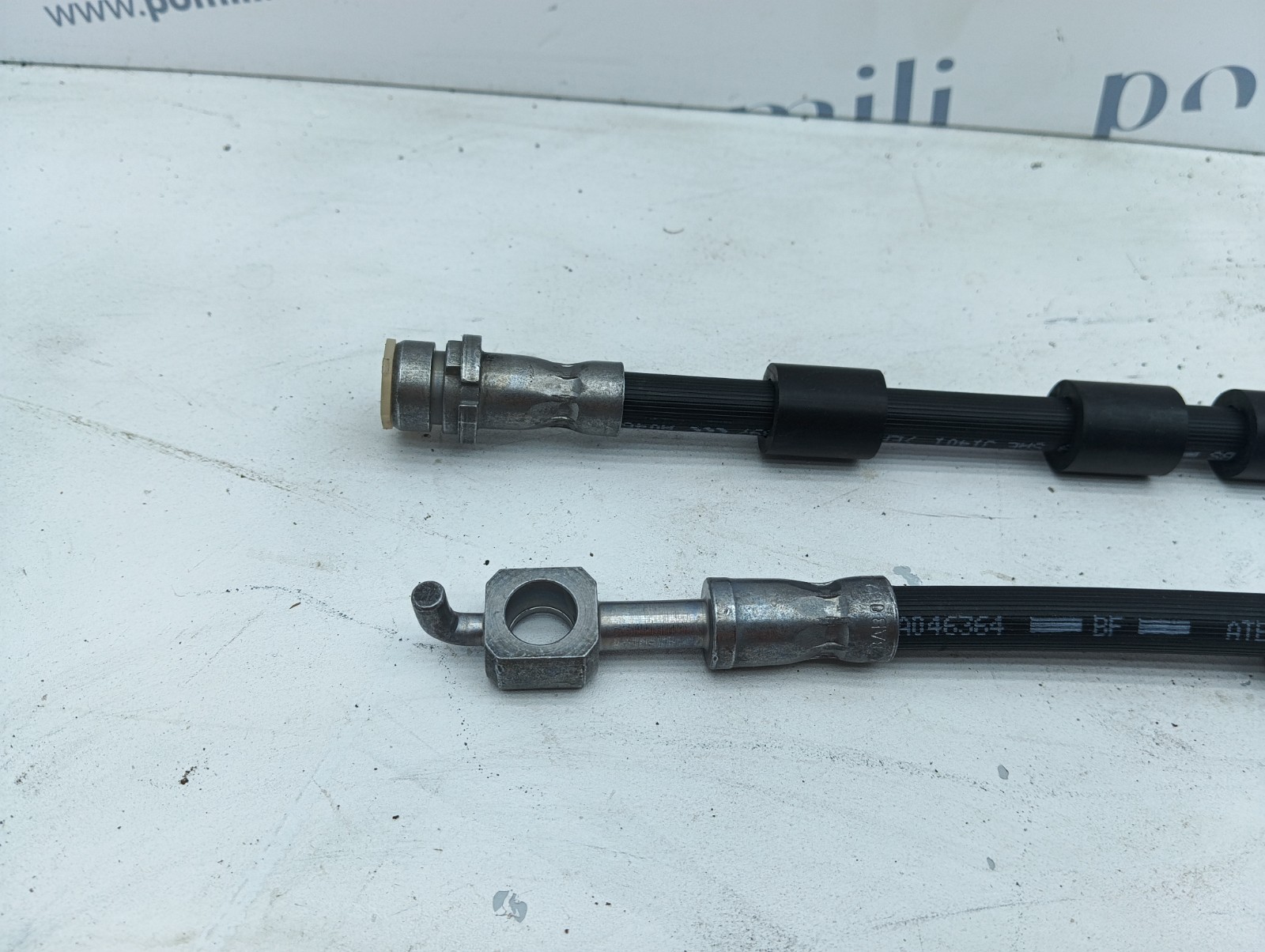 Pomili Freni e ricambi Tubo freni FORD Ecosport OEM 2386841 usato