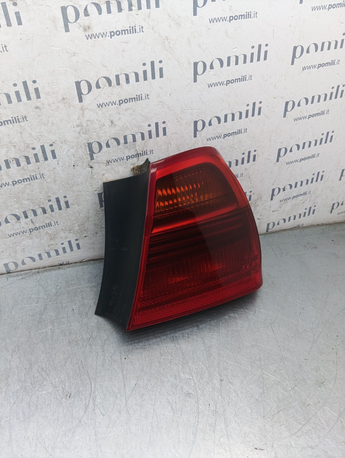 Pomili Fanaleria 276302 fanale posteriore destro BMW Serie 3 E90 usato
