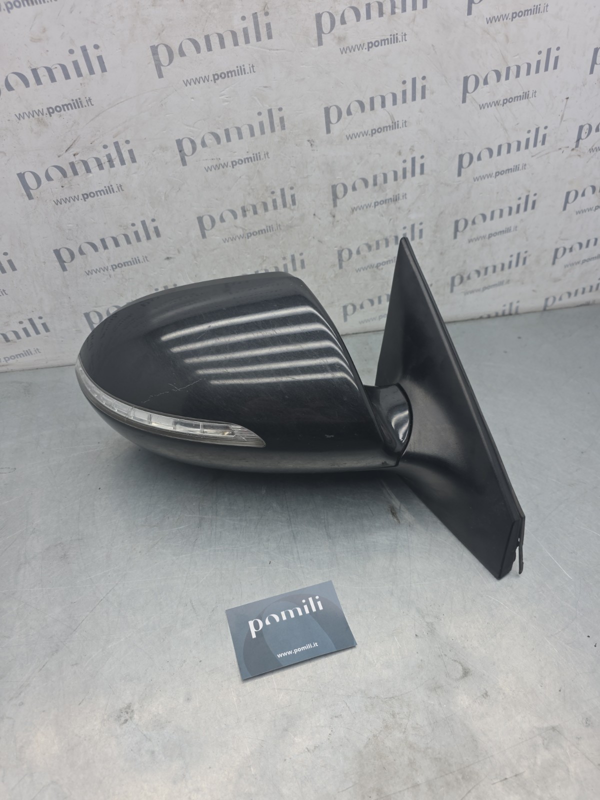 Pomili Cristalli Kia Sportage specchietto retrovisore destro 2010-2016 usato danneggiato