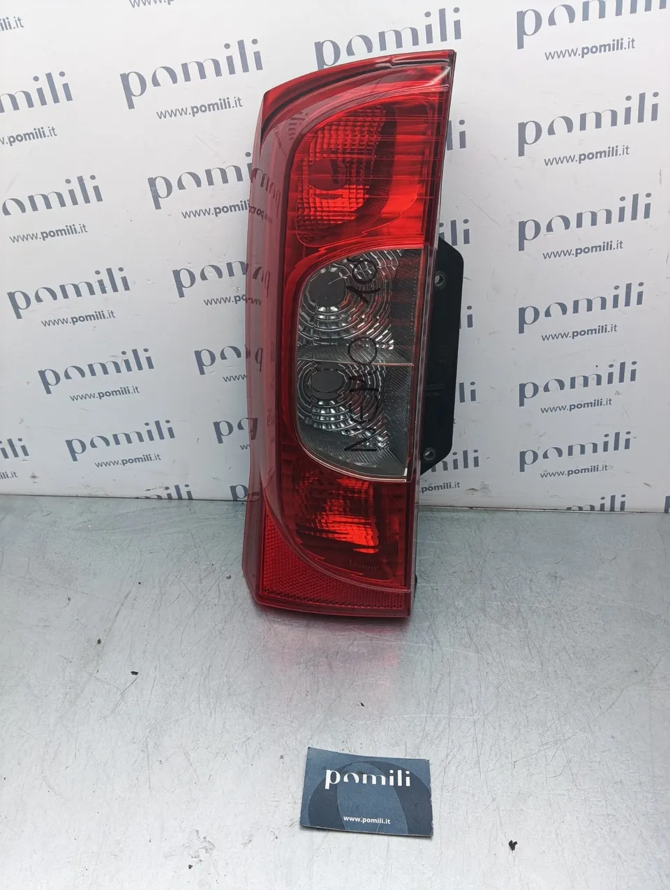 Pomili Fanaleria Citroen Nemo 1353206080 fanale posteriore sinistro usato