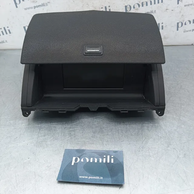 Pomili Elettronica/batteria ibride Mercedes-Benz Classe C schermo centrale usato A204 680 12 31 9F45