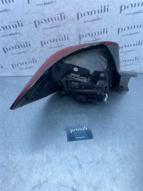 Pomili Fanaleria Dacia Sandero 2a Serie fanale posteriore destro