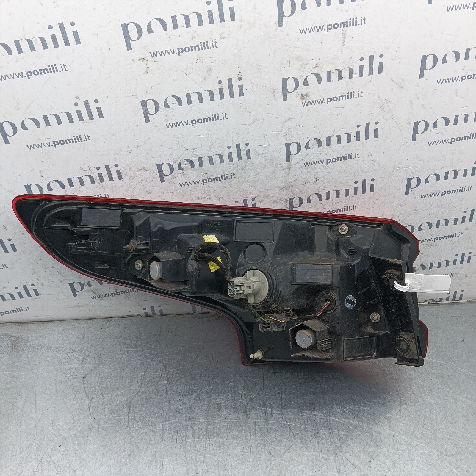 Pomili Fanaleria Fanale posteriore destro Nissan Qashqai J11 26550HV00A usato