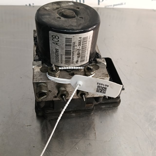 Pomili Freni e ricambi Centralina ABS OPEL ASTRA (P10) (10/09>06/18<) usata
